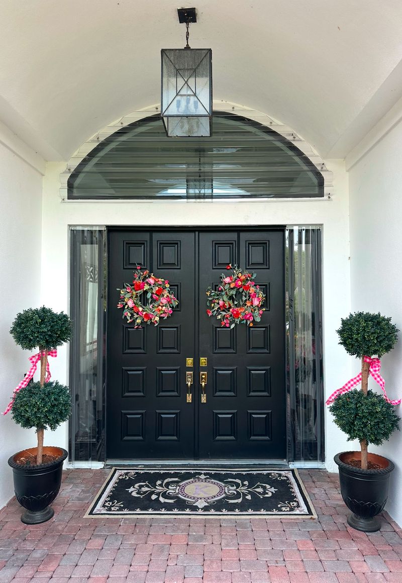 Hurricane shutter installation and repair in Sarasota FL